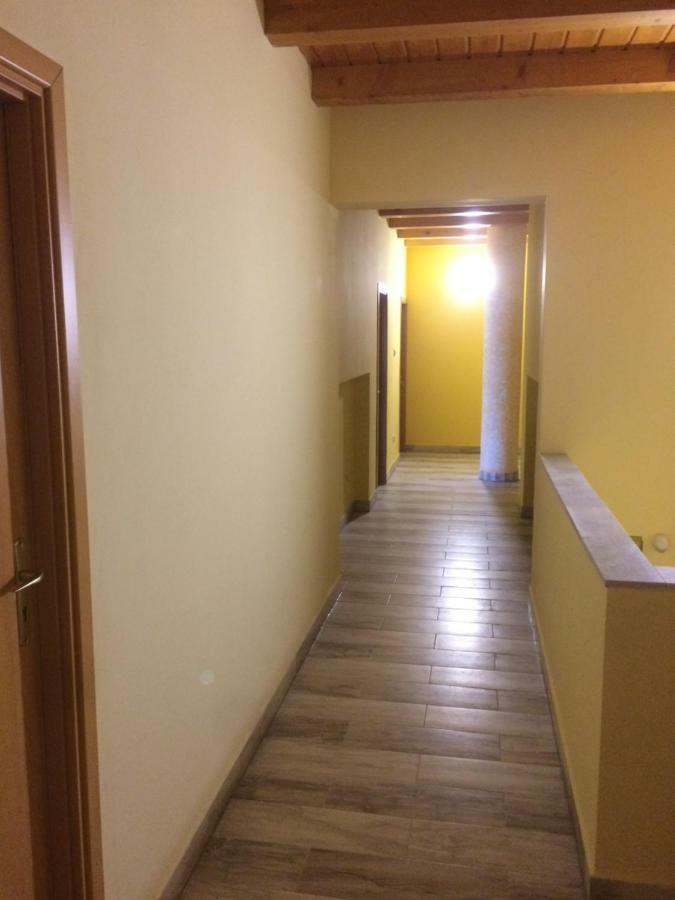 Kedvenc Vendeghaz Hotel มิชโคลซ์ ภายนอก รูปภาพ